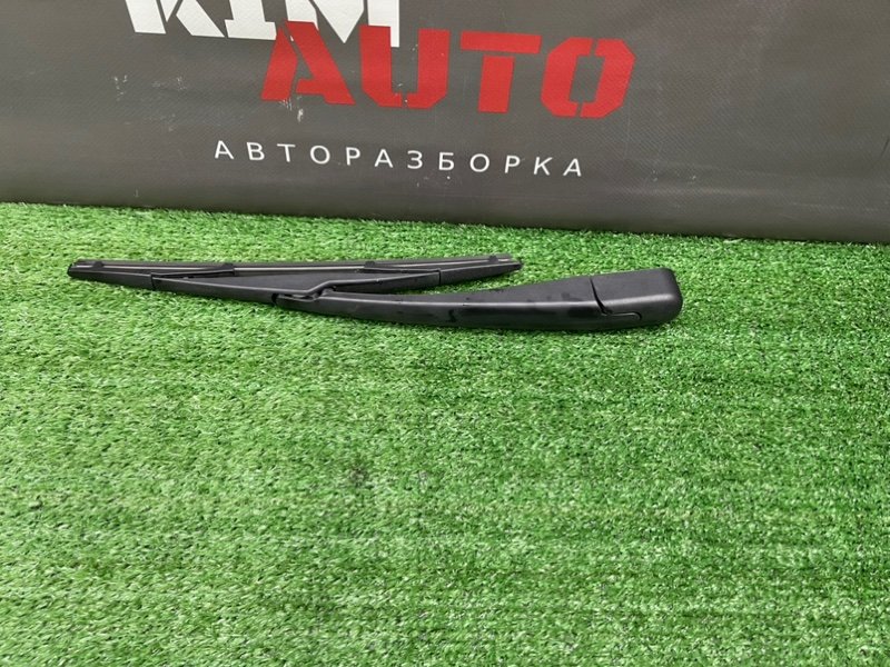 Поводок стеклоочистителя Kia Ceed 1 HB 2011 ED