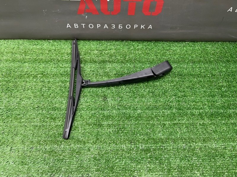 Поводок стеклоочистителя Kia Ceed 1 HB 2011 ED