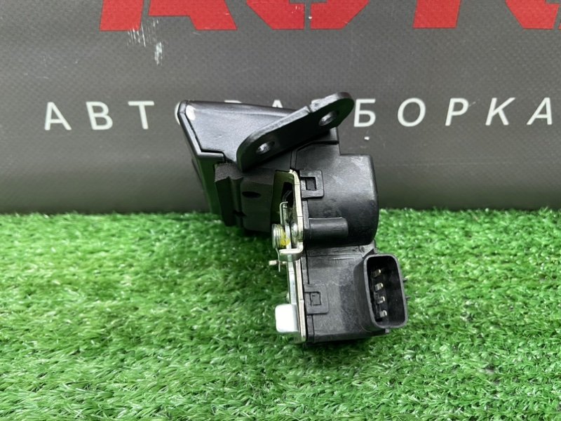 Замок крышки багажника Kia Ceed 1 HB 2011 ED