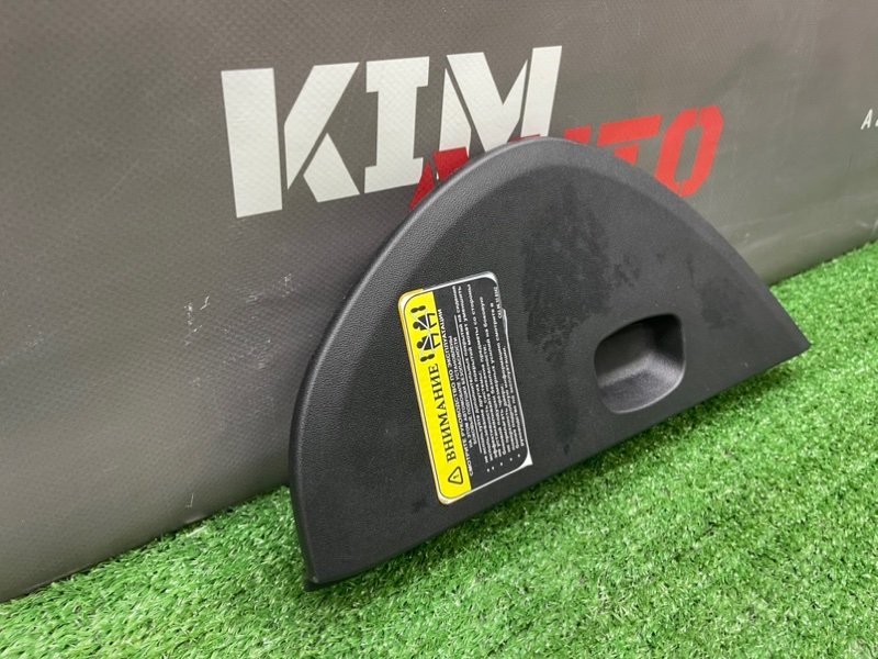 Накладка торпедо боковая Kia Ceed 1 HB 2011 ED