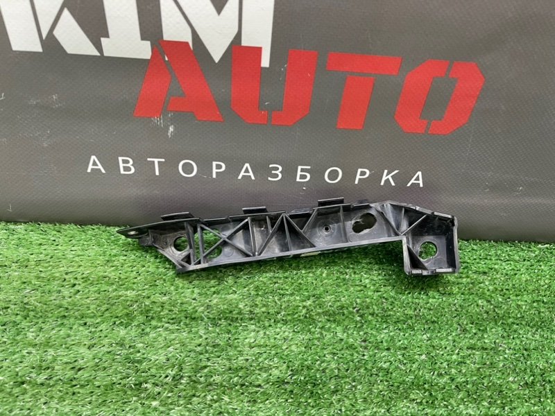 Кронштейн бампера Kia Ceed 1 HB 2011 ED