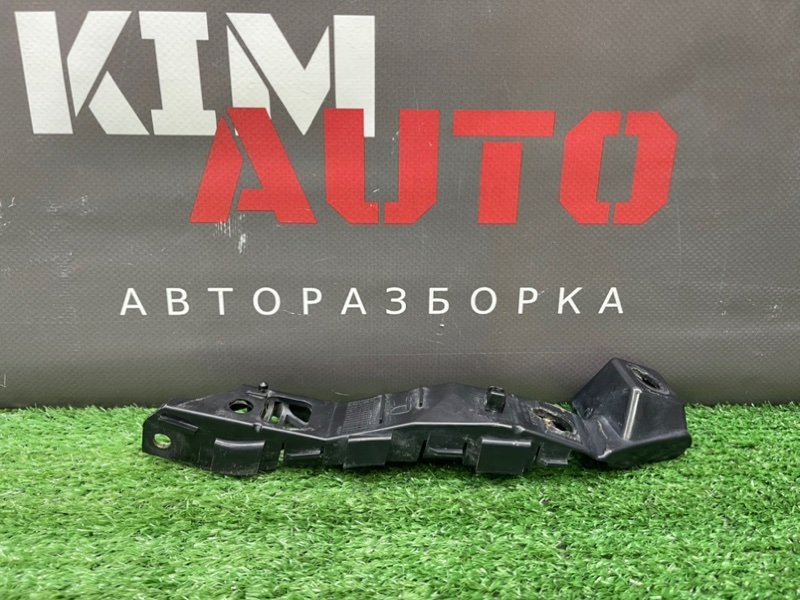 Кронштейн бампера Kia Ceed 1 HB 2011 ED
