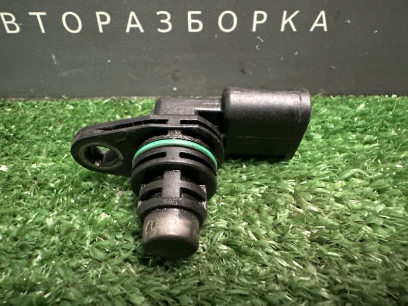 Датчик положения распредвала Skoda Yeti 2014