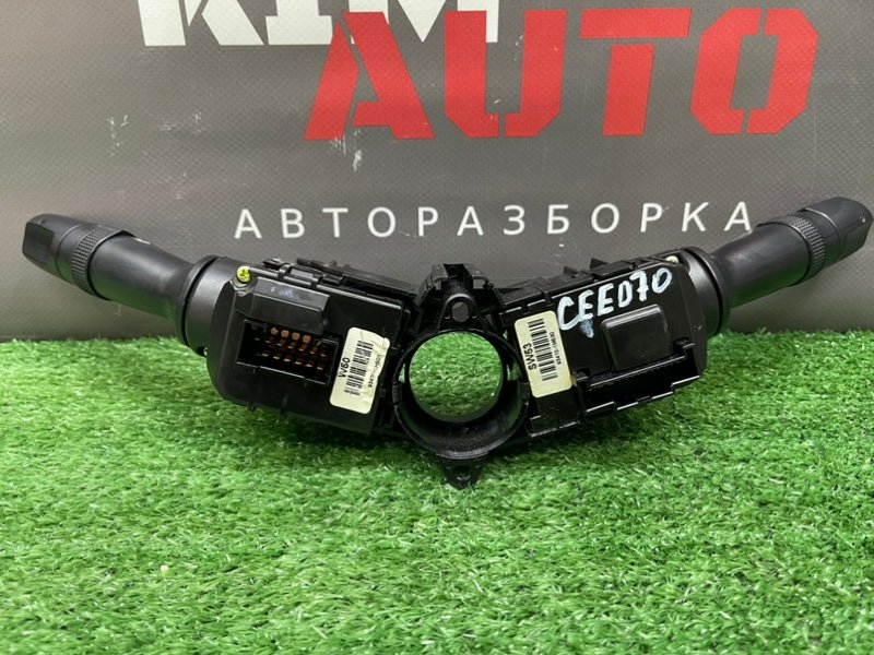 Подрулевой переключатель (гитара) Kia Ceed 1 HB 2011 ED