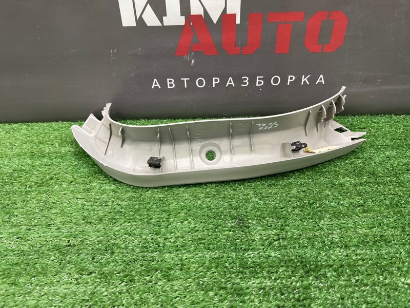 Обшивка крышки багажника Kia Ceed 1 HB 2011 ED