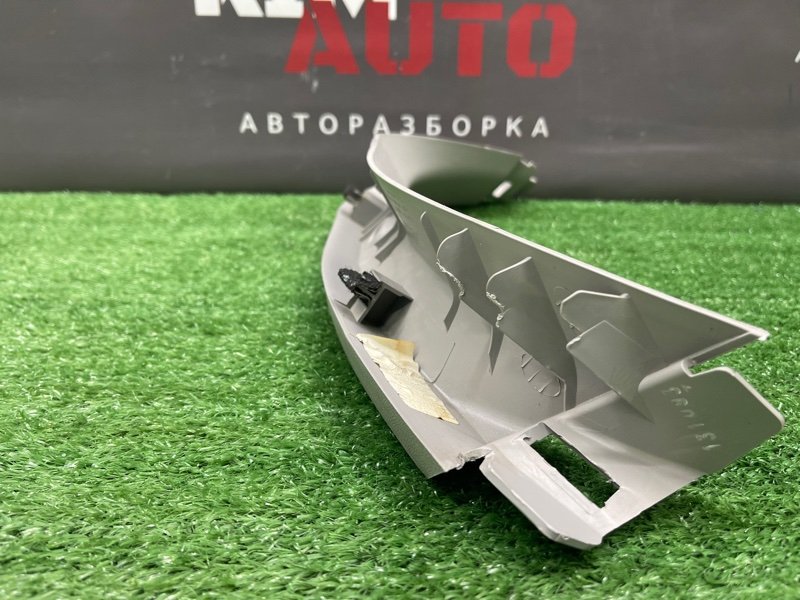 Обшивка крышки багажника Kia Ceed 1 HB 2011 ED