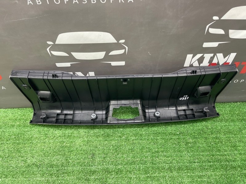 Накладка задней панели Kia Ceed 1 HB 2011 ED
