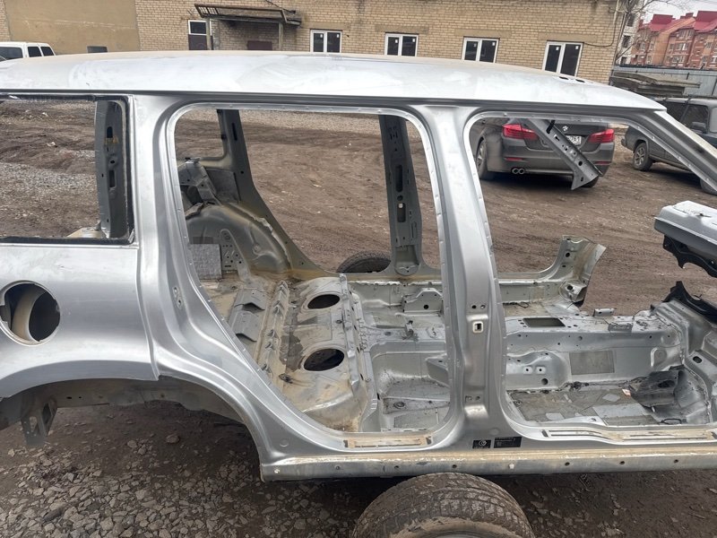 Порог со стойкой Skoda Yeti 2014