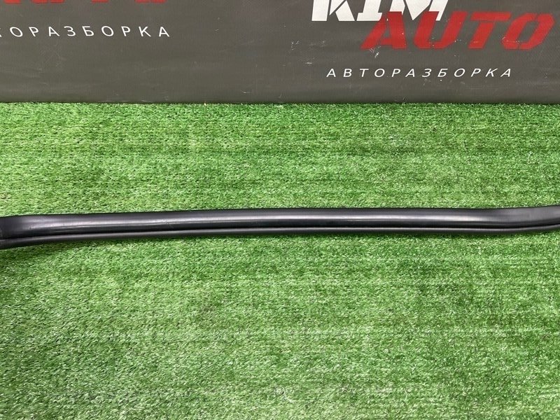 Уплотнитель проема двери Kia Ceed 1 HB 2011 ED