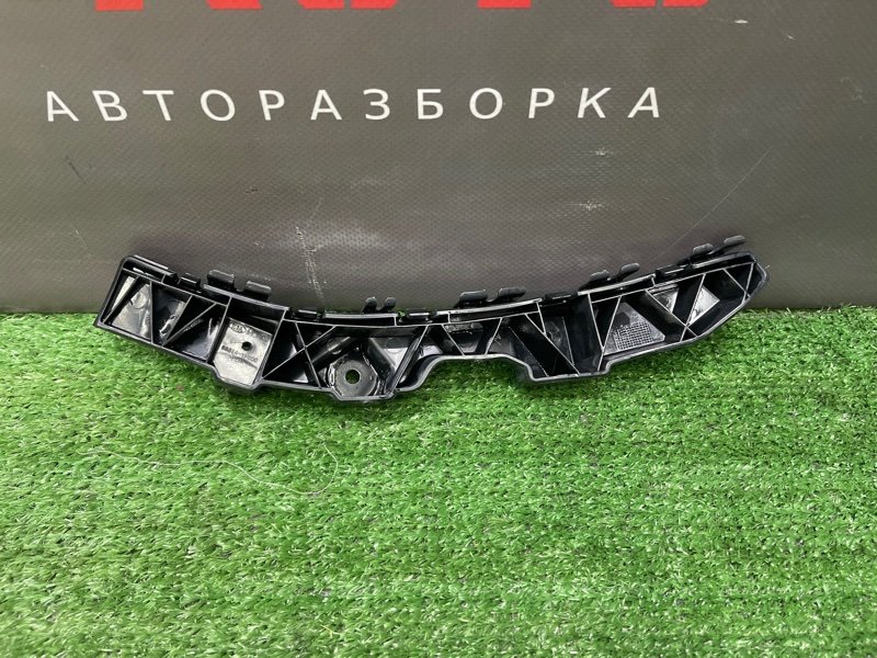 Кронштейн бампера Kia Ceed 1 HB 2011 ED