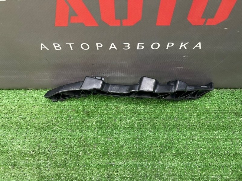 Кронштейн бампера Kia Ceed 1 HB 2011 ED