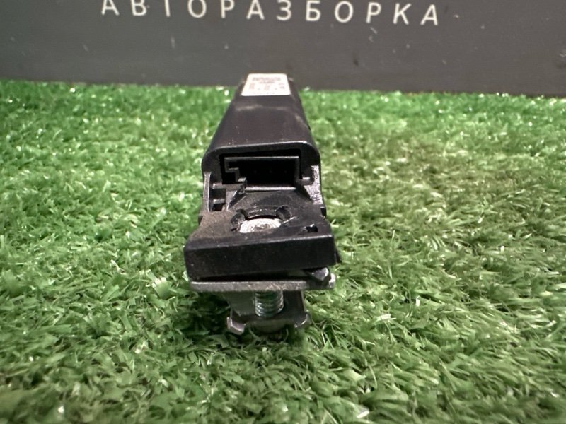 Антенна Skoda Octavia 2014 A7