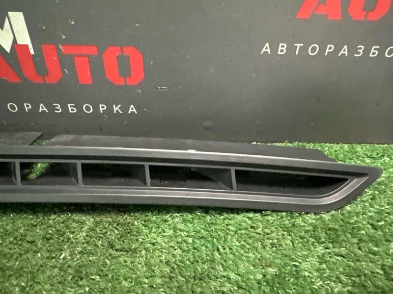 Дефлектор лобового стекла Skoda Octavia 2014 A7
