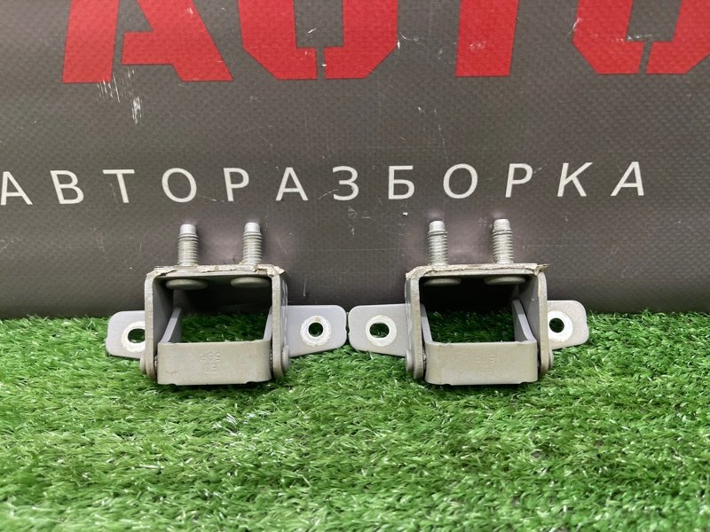 Петли крышки багажника Kia Ceed 1 HB 2011 ED