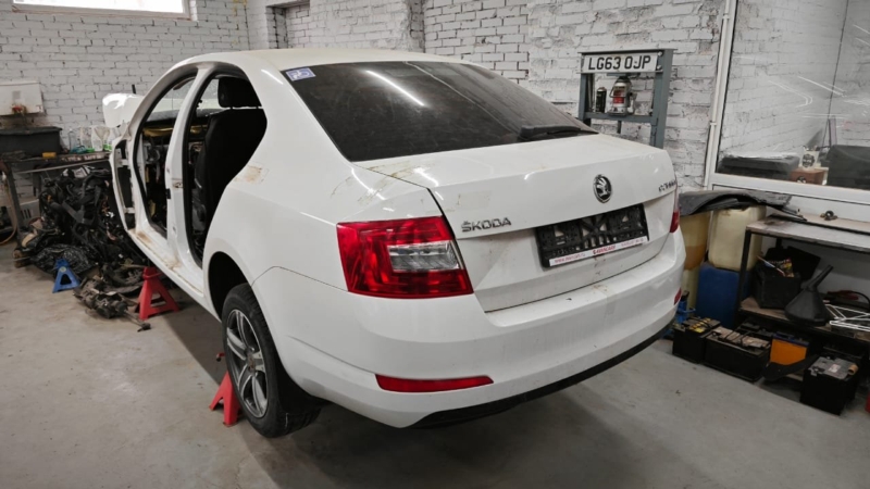 Спинка сиденья Skoda Octavia 2014 A7