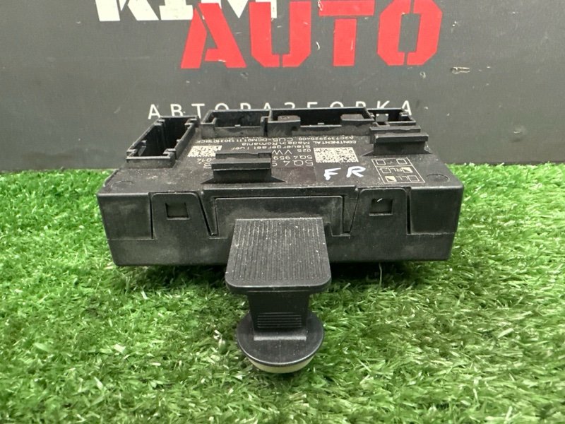 Блок комфорта двери Skoda Octavia 2014 A7