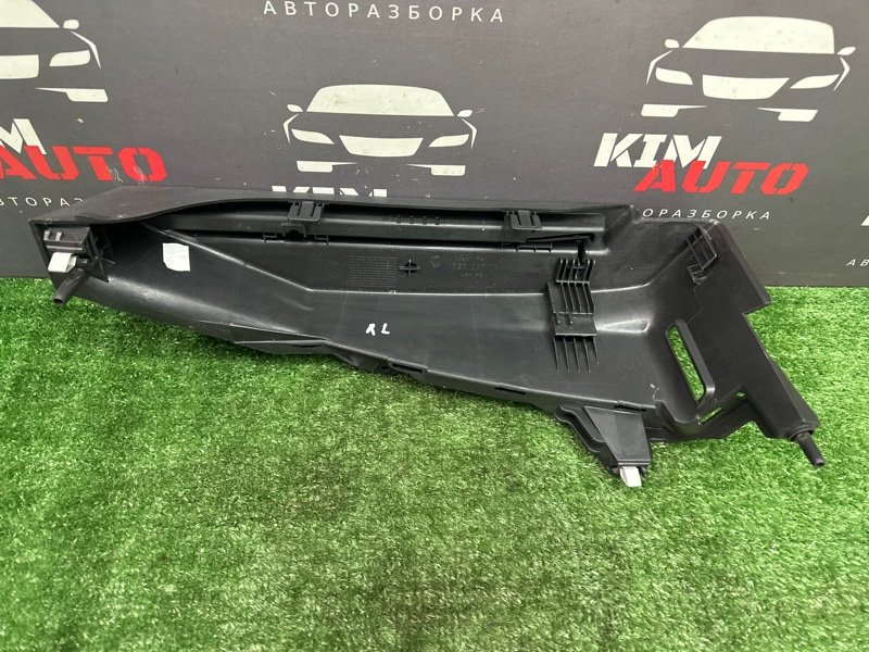Опора полки багажника Skoda Octavia 2014 A7