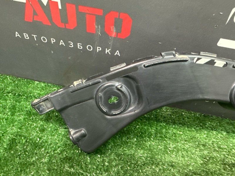 Кронштейн бампера Skoda Octavia 2014 A7