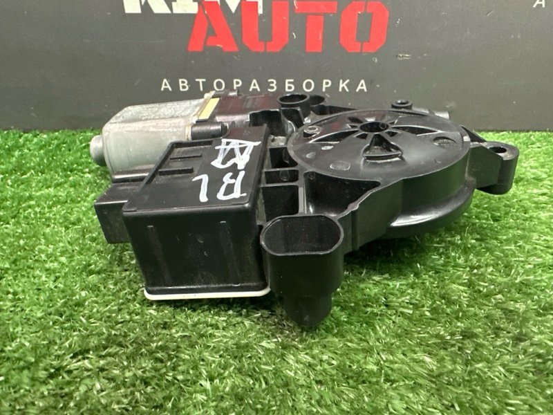 Мотор стеклоподъемника Skoda Octavia 2014 A7
