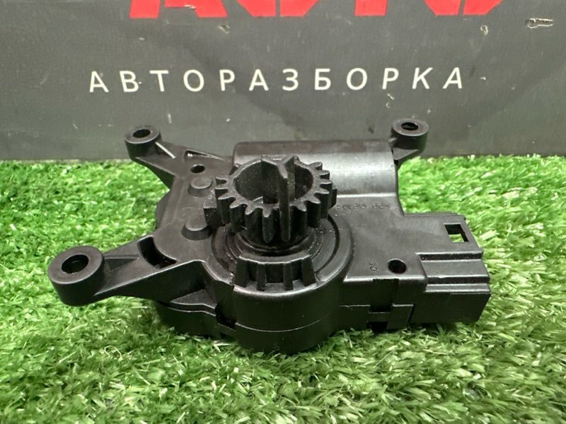 Сервопривод заслонки печки Skoda Octavia 2014 A7
