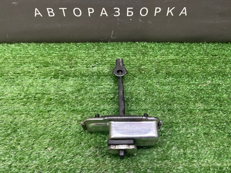 Ограничитель двери Kia Ceed 1 HB 2011 ED