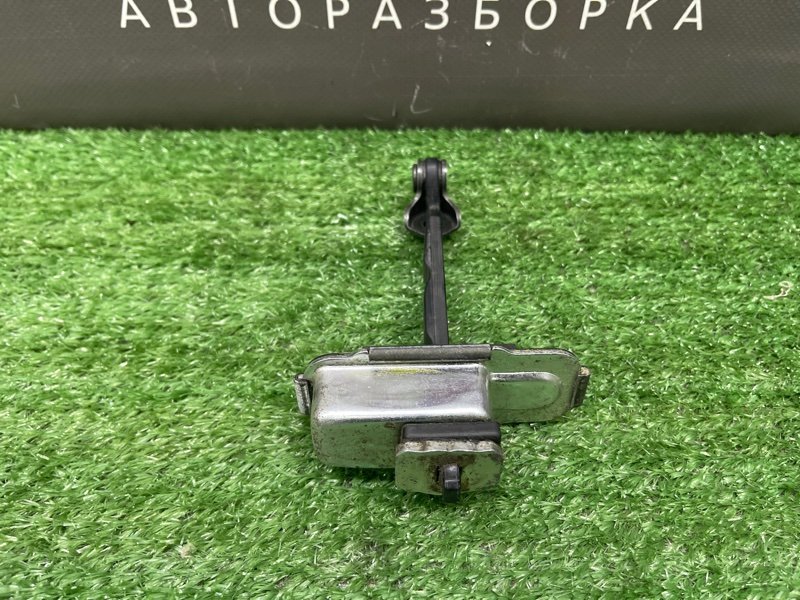 Ограничитель двери Kia Ceed 1 HB 2011 ED