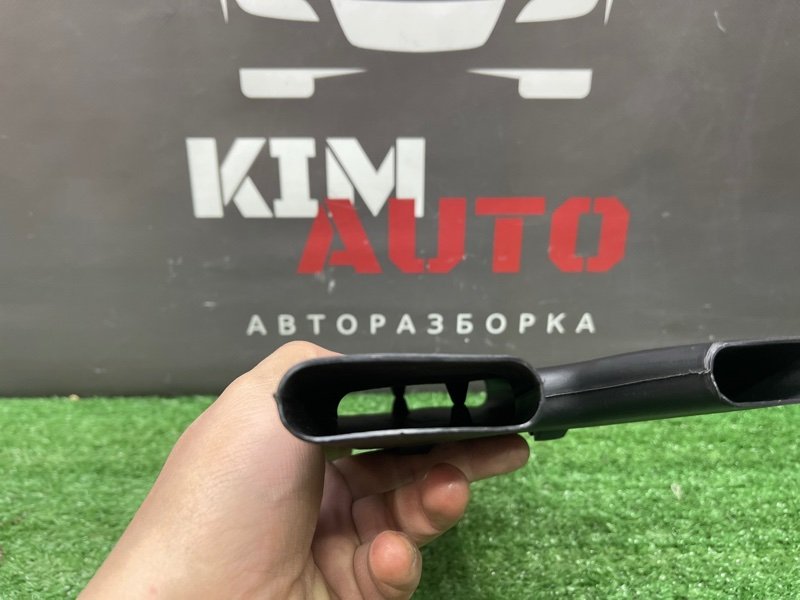 Воздуховод пола Kia Ceed 1 HB 2011 ED