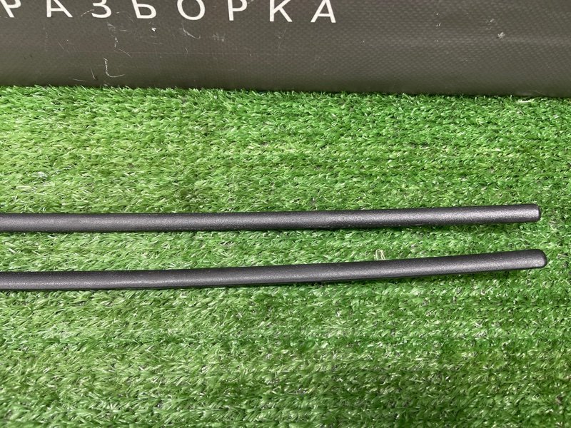 Молдинг двери Kia Ceed 1 HB 2011 ED