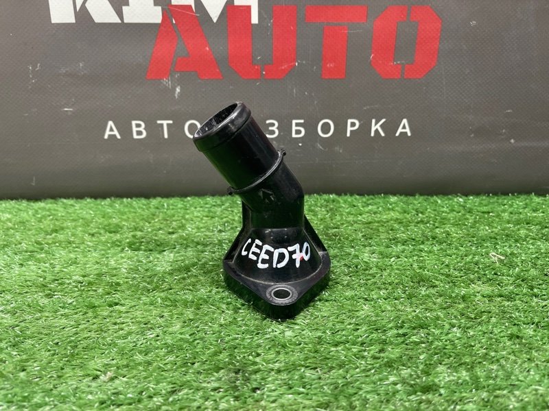 Корпус термостата Kia Ceed 1 HB 2011 ED