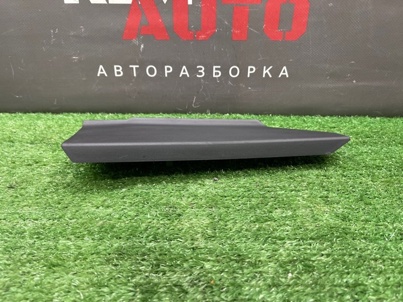 Накладка под ногу Kia Ceed 1 HB 2011 ED
