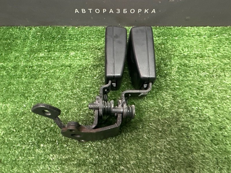 Замок ремня безопасности(двойной) Skoda Octavia 2014 A7