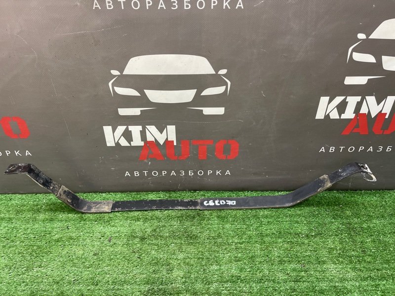 Лента крепления топливного бака Kia Ceed 1 HB 2011 ED