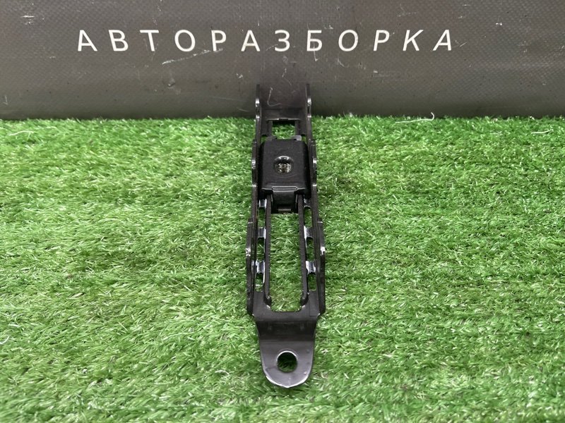Механизм регулировки ремня безопасности Skoda Fabia 2 2011
