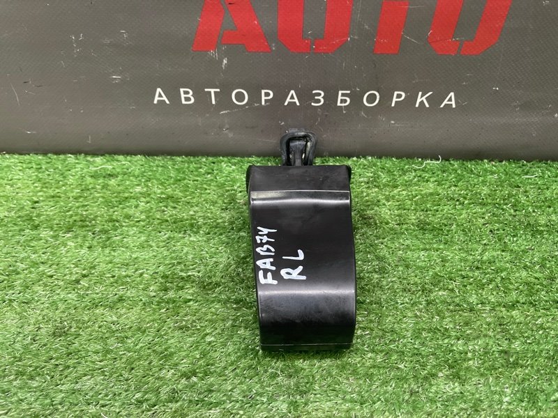 Ограничитель двери Skoda Fabia 2 2011