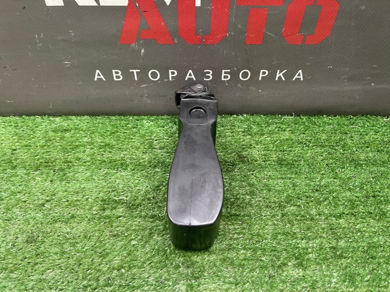 Ограничитель двери Skoda Fabia 2 2011