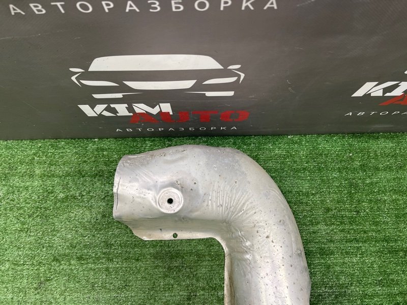 Тепловой экран Skoda Fabia 2 2011