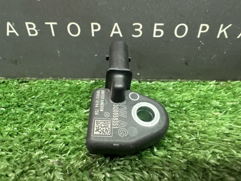 Датчик удара Skoda Octavia 2014 A7