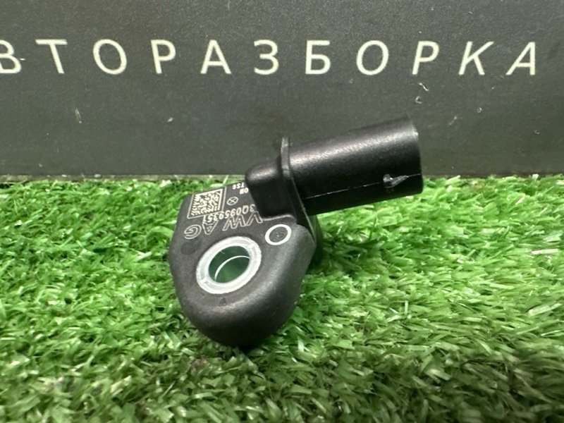 Датчик удара Skoda Octavia 2014 A7