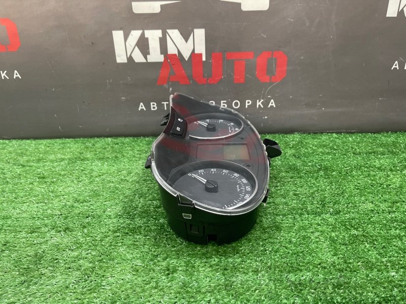 Панель приборов Skoda Fabia 2 2011