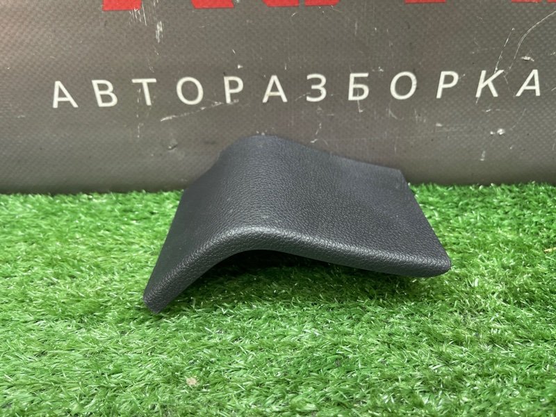 Накладка торпедо Skoda Fabia 2 2011