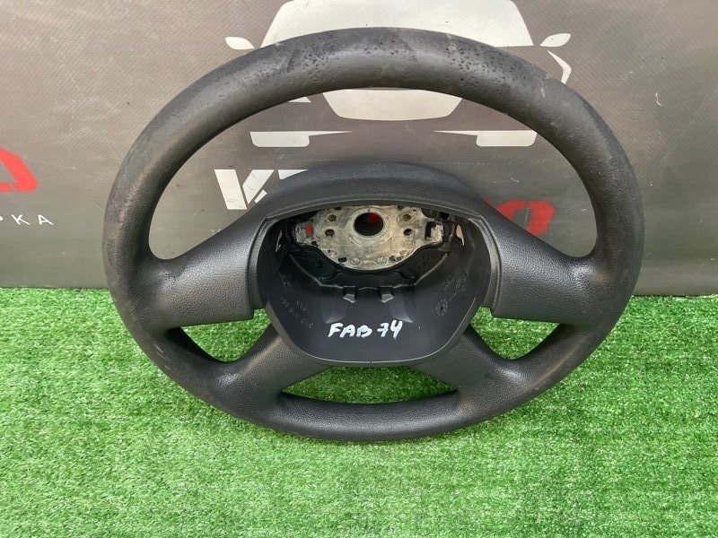 Рулевое колесо Skoda Fabia 2 2011
