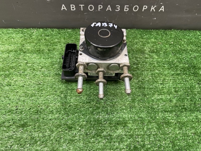 Блок ABS Skoda Fabia 2 2011