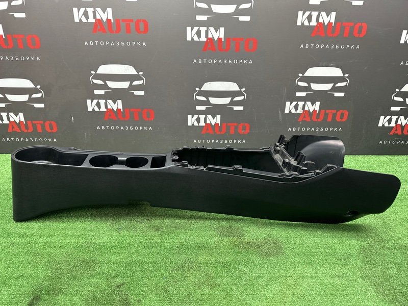 Консоль центральная Kia Rio X 2021