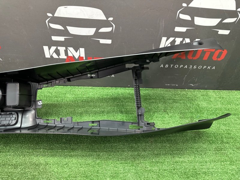 Консоль центральная Kia Rio X 2021