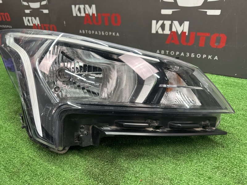 Фара галогеновая Kia Rio X 2021