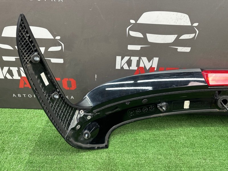 Спойлер крышки багажника с доп стоп сигналом Kia Rio X 2021