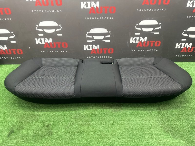 Задний ряд сидений Kia Rio X 2021