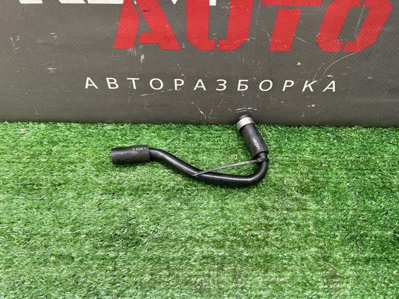 Трубка вентиляции картерных газов Skoda Fabia 2 2011