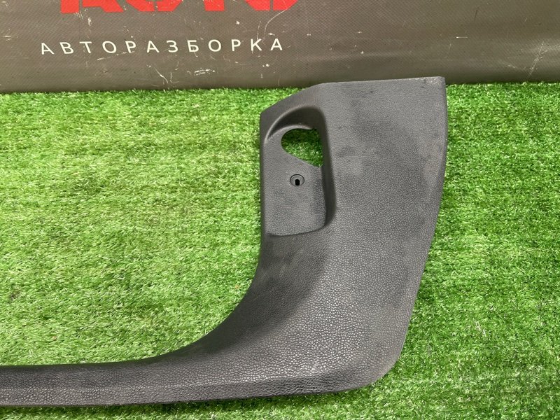 Накладка порога салона Skoda Fabia 2 2011