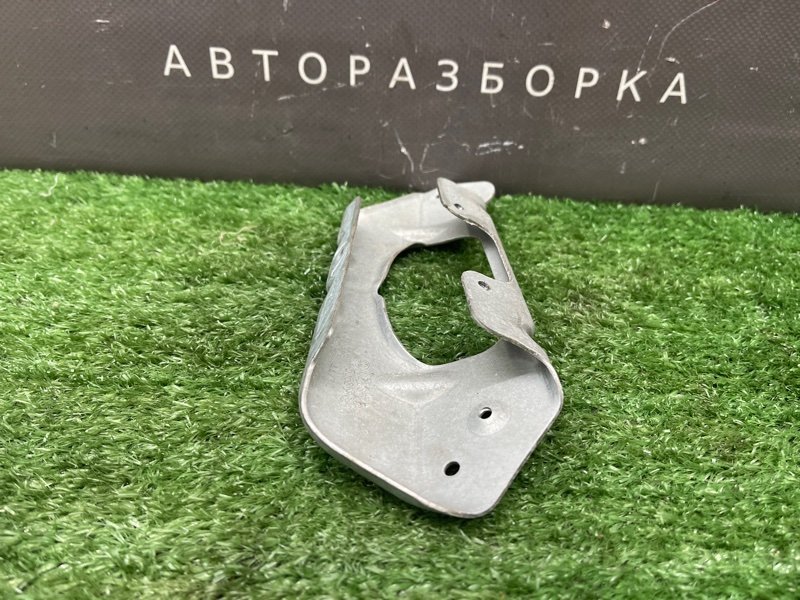 Кронштейн Skoda Fabia 2 2011